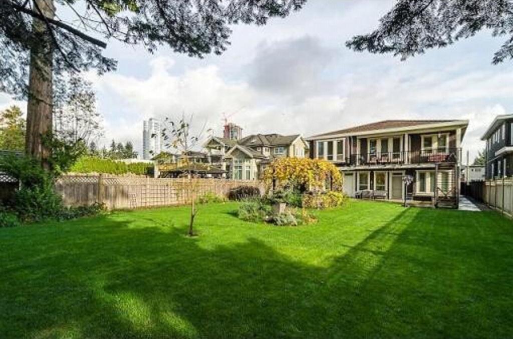 Imperial House Bed & Breakfast Burnaby Exterior foto