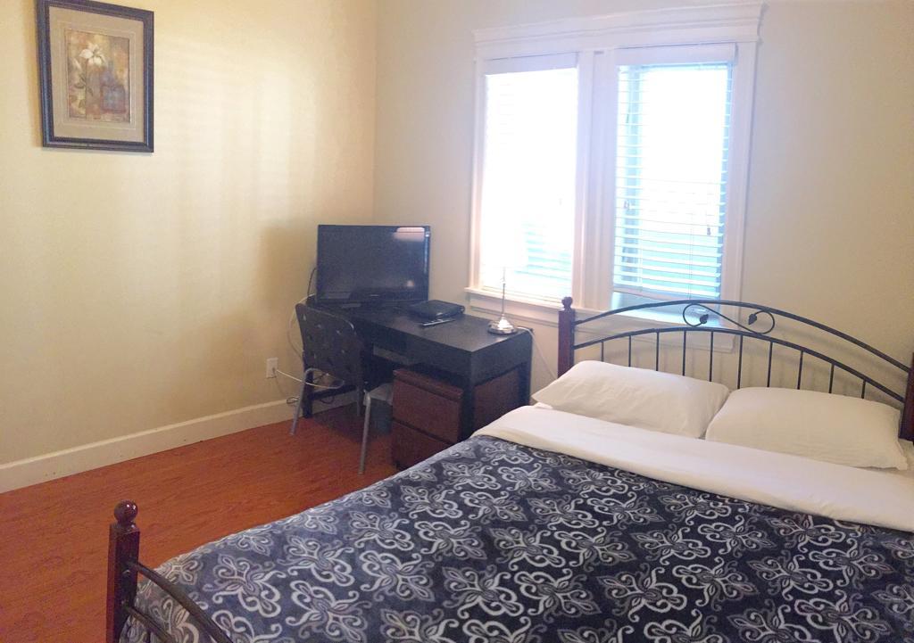 Imperial House Bed & Breakfast Burnaby Cameră foto